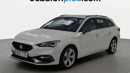 Usado Seat Leon FR 150 CV (110 kW) 2021 Blanco Monovolumen