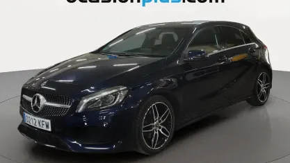Usado Mercedes A200 AMG 136 CV (100 kW) 2017 Azul Utilitario