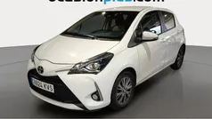 Blanco Usado 2019 Toyota Yaris Active Utilitario | 10.537 € (Precio justo)