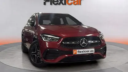 Usado Mercedes GLA200 163 CV (119 kW) 2021 SUV