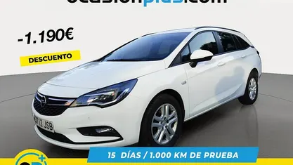 Blanco Usado 2016 Opel Astra Selective Familiar | 10.510 € (Precio justo)