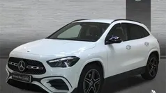 Blanco digital Usado 2024 Mercedes GLA200 AMG line SUV | 42.500 € (Buen precio)