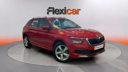 Usado Skoda Kamiq Ambition 110 CV (80 kW) 2020 Rojo SUV