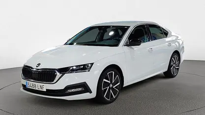 Usado Skoda Octavia Ambition 110 CV (80 kW) 2021 Berlina
