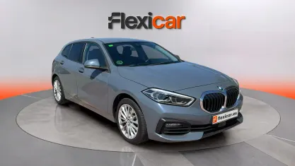 Usado BMW 118 150 CV (110 kW) 2019 Gris Berlina