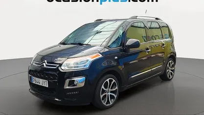 Usado Citroën C3 Feel 110 CV (80 kW) 2017 Negro Monovolumen