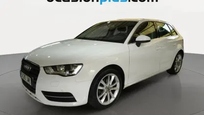 Usado Audi A3 Sportback Advanced Plus 125 CV (91 kW) 2016 Blanco Utilitario