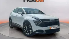 Blanco Usado 2023 Kia Sportage SUV | 21.990 € (Precio justo)