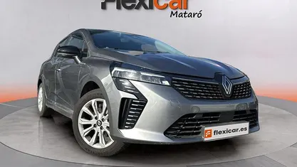 Usado 2025 Renault Clio V Evolution Berlina | 15.990 € (Buen precio)