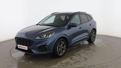 Usado Ford Kuga ST-Line 150 CV (110 kW) 2024 Azul SUV