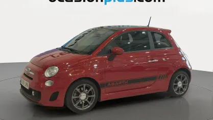 Usado Abarth 595 140 CV (102 kW) 2015 Rojo Utilitario