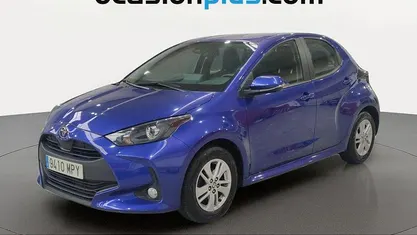 Usado Toyota Yaris Edition 125 CV (91 kW) 2024 Azul Utilitario