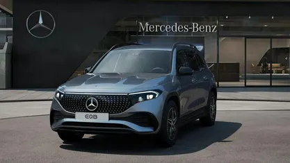 Gris Nuevo 2025 Mercedes EQB250+ SUV | 50.800 € (Precio justo)