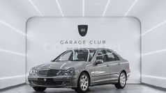 Gris / plata Usado 2005 Mercedes C180 Elegance Berlina | 6999 € (Precio justo)