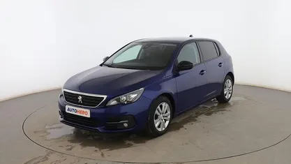 Azul Usado 2017 Peugeot 308 Active Berlina | 9799 € (Precio justo)