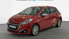 Rojo Usado 2016 Peugeot 208 Allure Utilitario | 10.350 € (Precio justo)