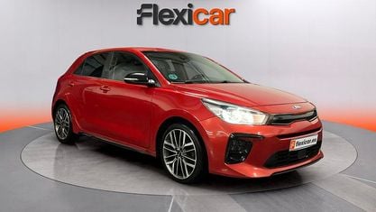 Usado Kia Rio GT-Line 101 HP (74 kW) 2020 Vermelho Sedan