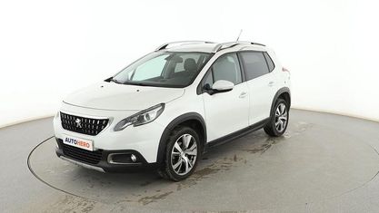 Usado Peugeot 2008 Allure 102 HP (75 kW) 2019 Branco SUV