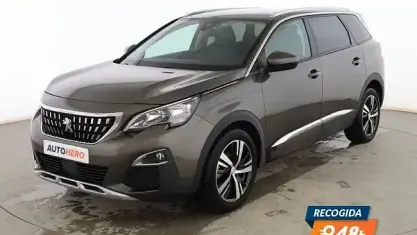 Używany Peugeot 5008 Allure 130 KM (95 kW) 2020 Zielony SUV