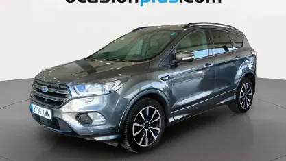 Usado Ford Kuga ST-Line 180 CV (132 kW) 2018 Gris SUV