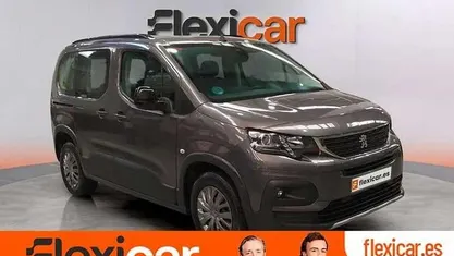 Usado Peugeot Rifter GT 131 CV (96 kW) 2023 Monovolumen