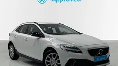 Usado 2018 Volvo V40 CC Plus Familiar | 17.650 € (Precio justo)