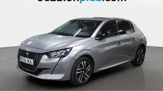 Gris Usado 2023 Peugeot 208 Allure Utilitario | 11.791 € (Buen precio)