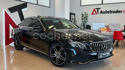 Usado Mercedes E220 194 CV (142 kW) 2018 Negro Berlina