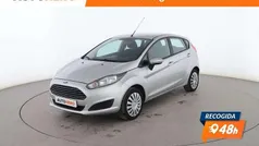 Gris Usado 2015 Ford Fiesta Trend Utilitario | 7899 € (Precio justo)