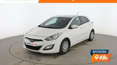 Blanco Usado 2013 Hyundai i30 Berlina | 7999 €