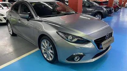 Usado 2015 Mazda 3 Luxury | 11.900 € (Buen precio)
