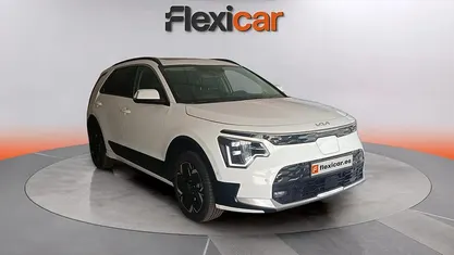 Usado Kia Niro 150 kW (204 CV) 2023 Blanco SUV