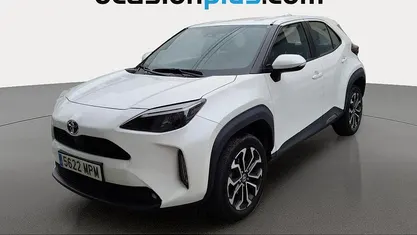 Usado 2024 Toyota Yaris Cross Active SUV | 21.628 € (Precio justo)
