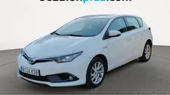 Blanco Usado 2018 Toyota Auris Hybrid Active Utilitario | 14.082 € (Precio justo)