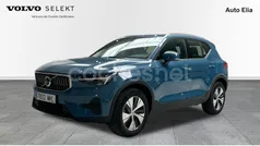 Azul Usado 2023 Volvo XC40 Core SUV | 35.300 € (Precio justo)