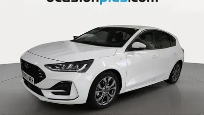 Usado Ford Focus ST-Line 155 CV (114 kW) 2024 Blanco Utilitario