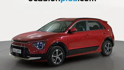 Blanco Usado 2025 Kia Niro SUV | 22.364 € (Super precio)