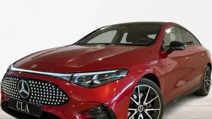 Usado Mercedes CLA 250+ 200 kW (272 CV) 2025 Berlina