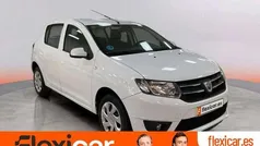 Usado 2016 Dacia Sandero Lauréate Utilitario | 7990 € (Precio justo)