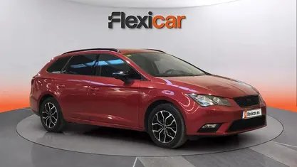 Usado Seat Leon ST Reference 105 CV (77 kW) 2015 Familiar