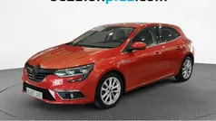 Rojo Usado 2016 Renault Mégane III Zen Utilitario | 11.700 € (Buen precio)