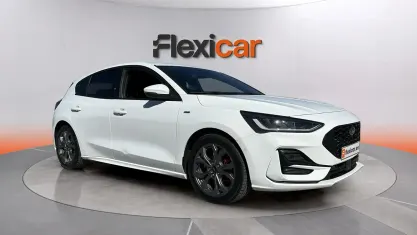 Usado Ford Focus ST-Line X 125 CV (91 kW) 2022 Blanco Berlina