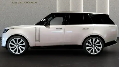 Usado Land Rover Range Rover Autobiography 350 CV (257 kW) 2023 Oro SUV