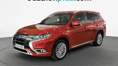 Rojo Usado 2019 Mitsubishi Outlander P-HEV SUV | 20.446 € (Precio justo)