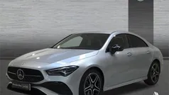Gris / plateado Usado 2024 Mercedes CLA200 Berlina | 37.900 € (Buen precio)