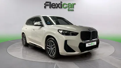 Usado BMW iX1 225 kW (306 CV) 2024 Blanco SUV