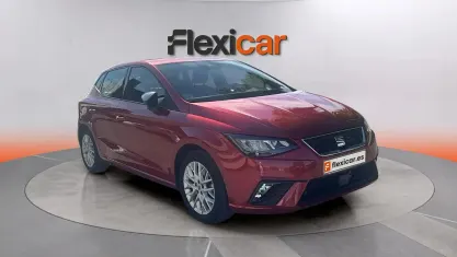 Usado Seat Ibiza FR 110 CV (80 kW) 2023 Rojo Utilitario