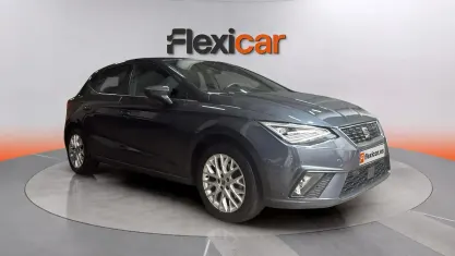 Usado Seat Ibiza Style 116 CV (85 kW) 2024 Gris Utilitario