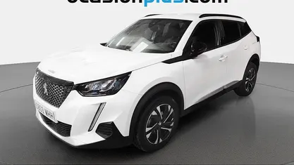 Usado Peugeot 2008 Allure 101 CV (74 kW) 2023 SUV