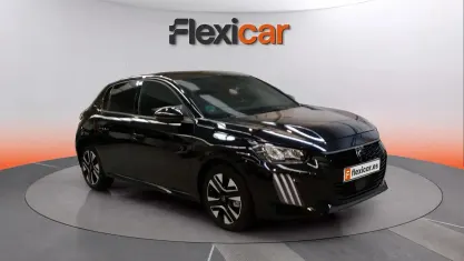 Usado Peugeot 208 Allure 101 CV (74 kW) 2025 Negro Utilitario